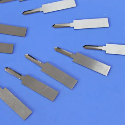 92HRA Tungsten Karbid Bıçak Kauçuk Kesme için 0,5μm Taneler